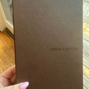Louis Vuitton 🎁 Gift Box